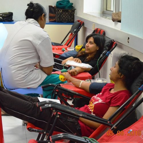 blooddonationcamp1